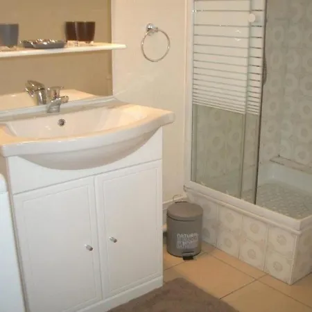 Apartment Confortable Avec Balcon - Amelie-les-bains, Pres Des Thermes Et Parking - Fr-1-703-35 Amelie-les-Bains-Palalda